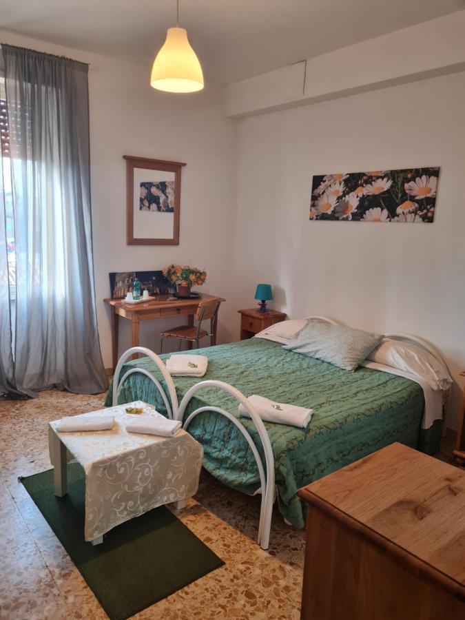ホテル La Palazzina ローマ エクステリア 写真